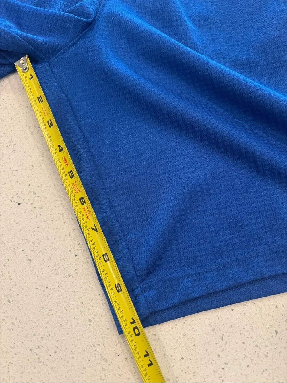 Nike Men's Blue Athletic Basketball Shorts with White Side Panels Medium
